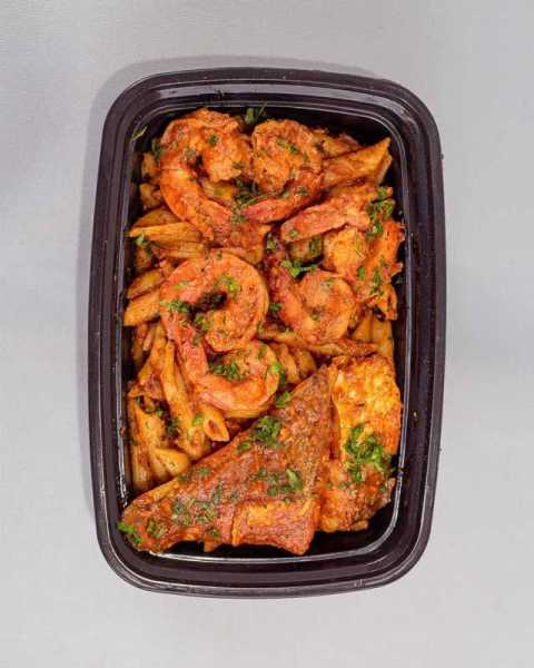 Seafood Spicy Tomato Pasta